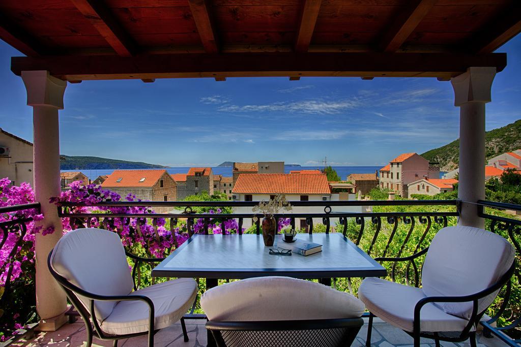 Villa Kamenica Komiža Kamer foto