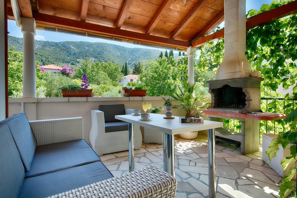 Villa Kamenica Komiža Buitenkant foto